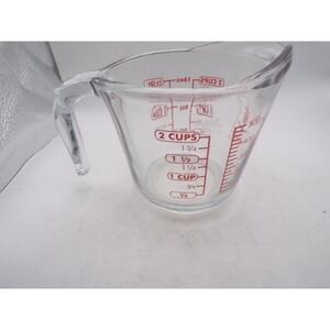 Anchor Hocking 2 Cup Glass Measuring Cup Red Graphics 16oz 500ml Clear USA Made